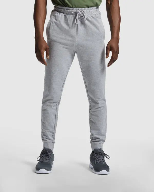 Pantalón largo de chándal, con cinturilla ancha ajustable mediante cordón Vetonek