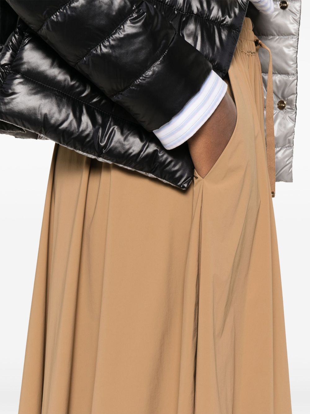 Herno Skirts Cammello