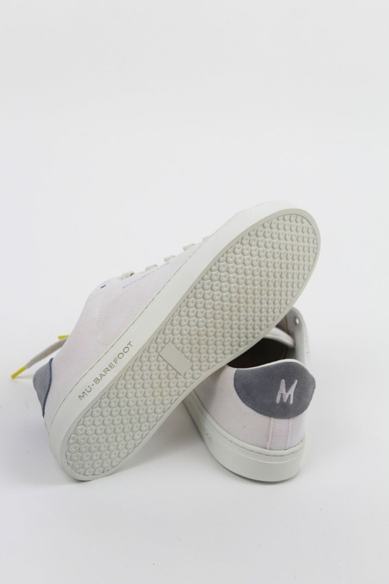 Barefoot MU-01