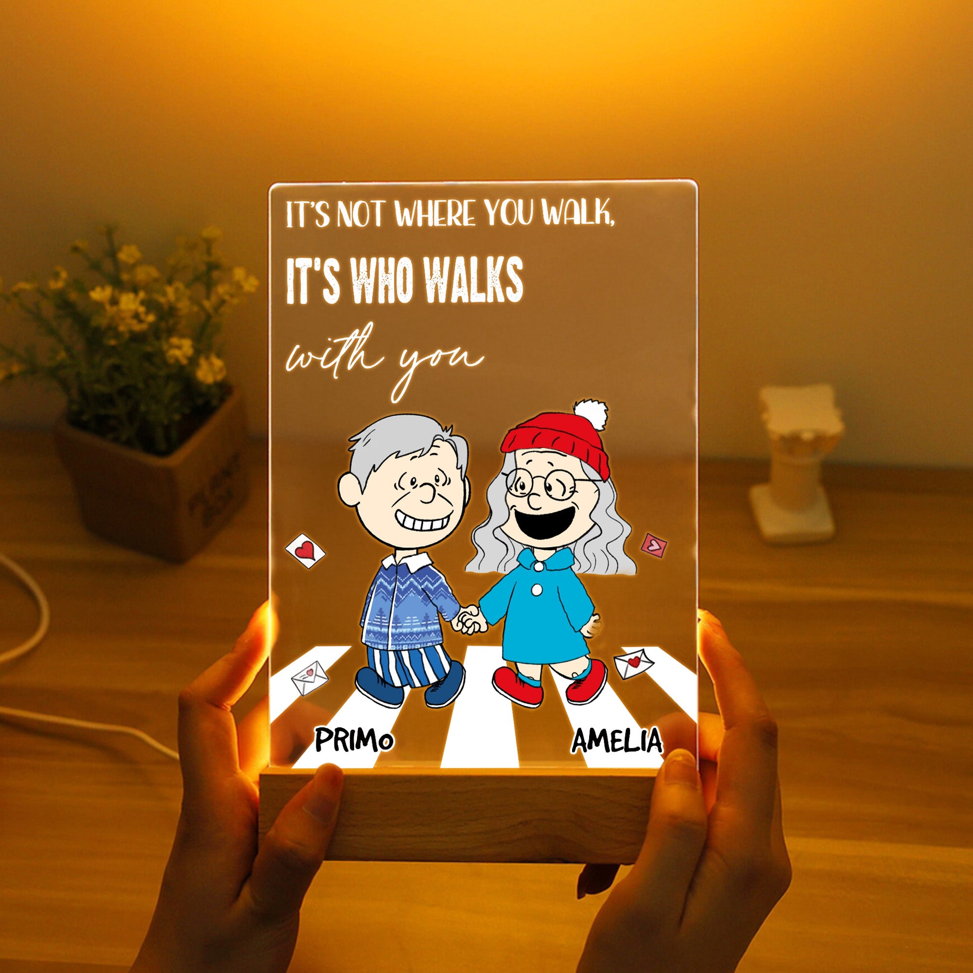 Pareja de dibujos animados personalizados 4 colores acrílico LED Luz de noche con nombre y base de madera Cumpleaños Día de San Valentín Regalo de aniversario para la pareja