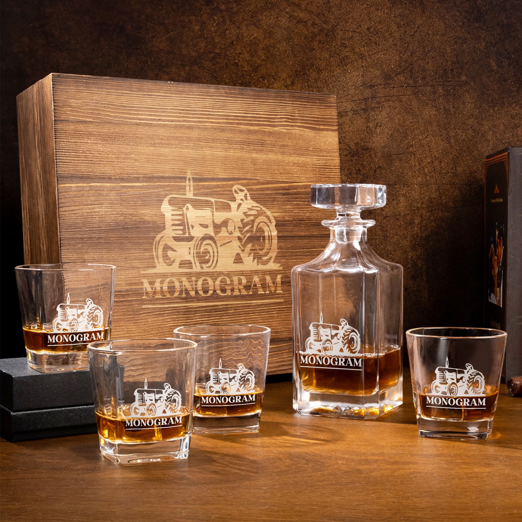 Decantador de whisky personalizado con nombre grabado Tractor y caja de madera Set de regalo de cumpleaños Aniversario para hombres