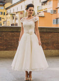 A-Line Scoop Neck Tea-Length Tulle Wedding Dresses With Lace
