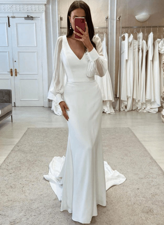 Elegant Long Sleeves Trumpet/Mermaid V-Neck Wedding Dresses