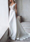 A-Line V-Neck Sleeveless Elegant Lace/Satin Wedding Dresses