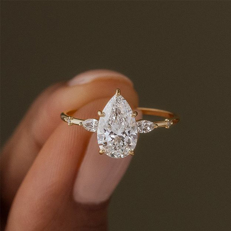 Fancy Pear Shape Engagement Ring In Yellow Gold