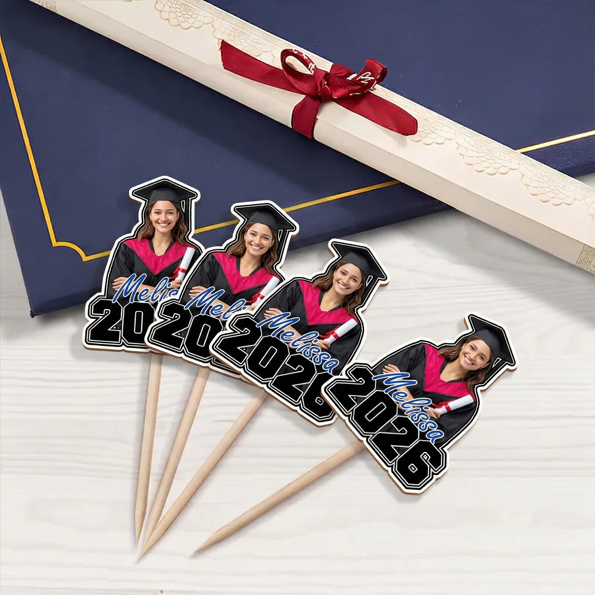 Foto personalizada de graduación Cupcake Topper con el nombre y el año de celebración Fiesta de Decoración Regalo de Graduación para 2026 Graduados Estudiantes
