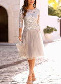 A-Line Tulle Scoop Neck 3/4 Sleeves Knee-Length Cocktail Dresses With Lace