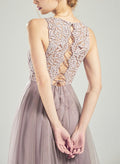 A-Line Scoop Neck Sleeveless Tulle Bridesmaid Dresses With Lace