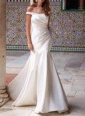 Trumpet/Mermaid Off-The-Shoulder Satin Wedding Dresses With Pleated