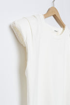 CAMISETA  HOMBRERAS