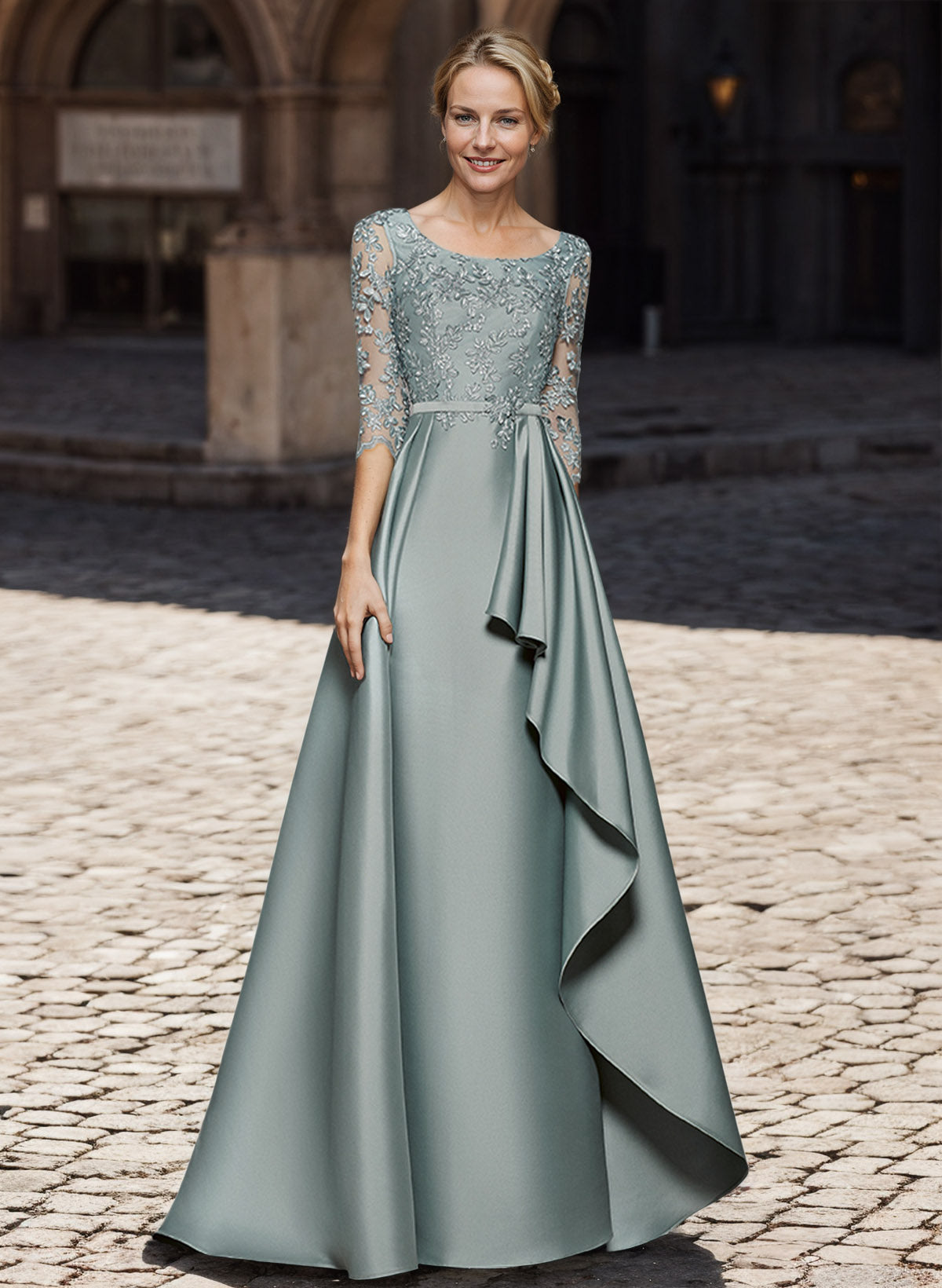 Satin Mother Of The Bride Dresses With Ruffle/Appliques Lace