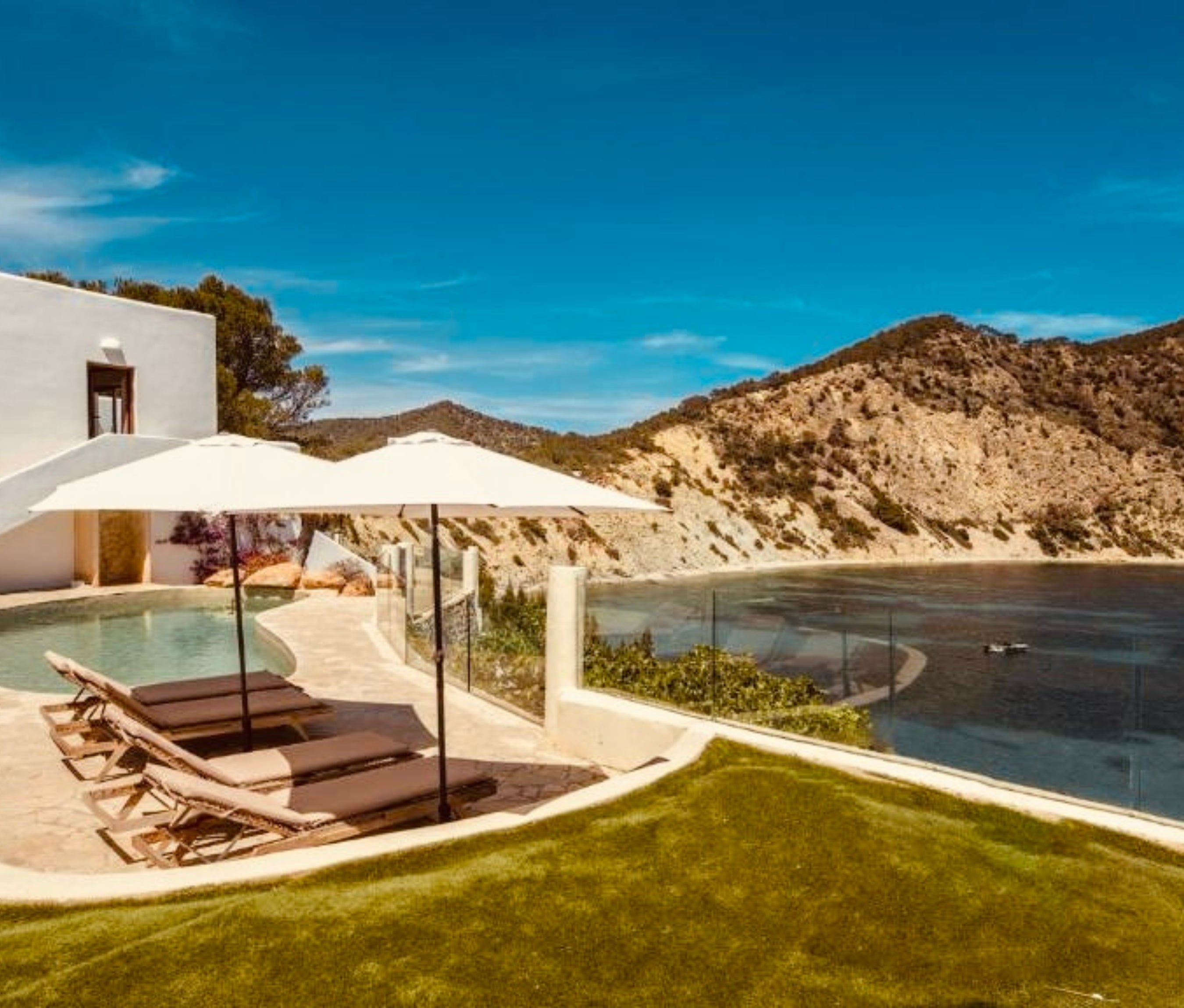 Sea-View Villa Sanctuary Above Sol d’en Serra in Santa Eulalia