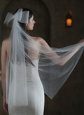 Ivory Cut Edge Fingertip Bridal Tulle Veils With Bowknot/Faux Pearl