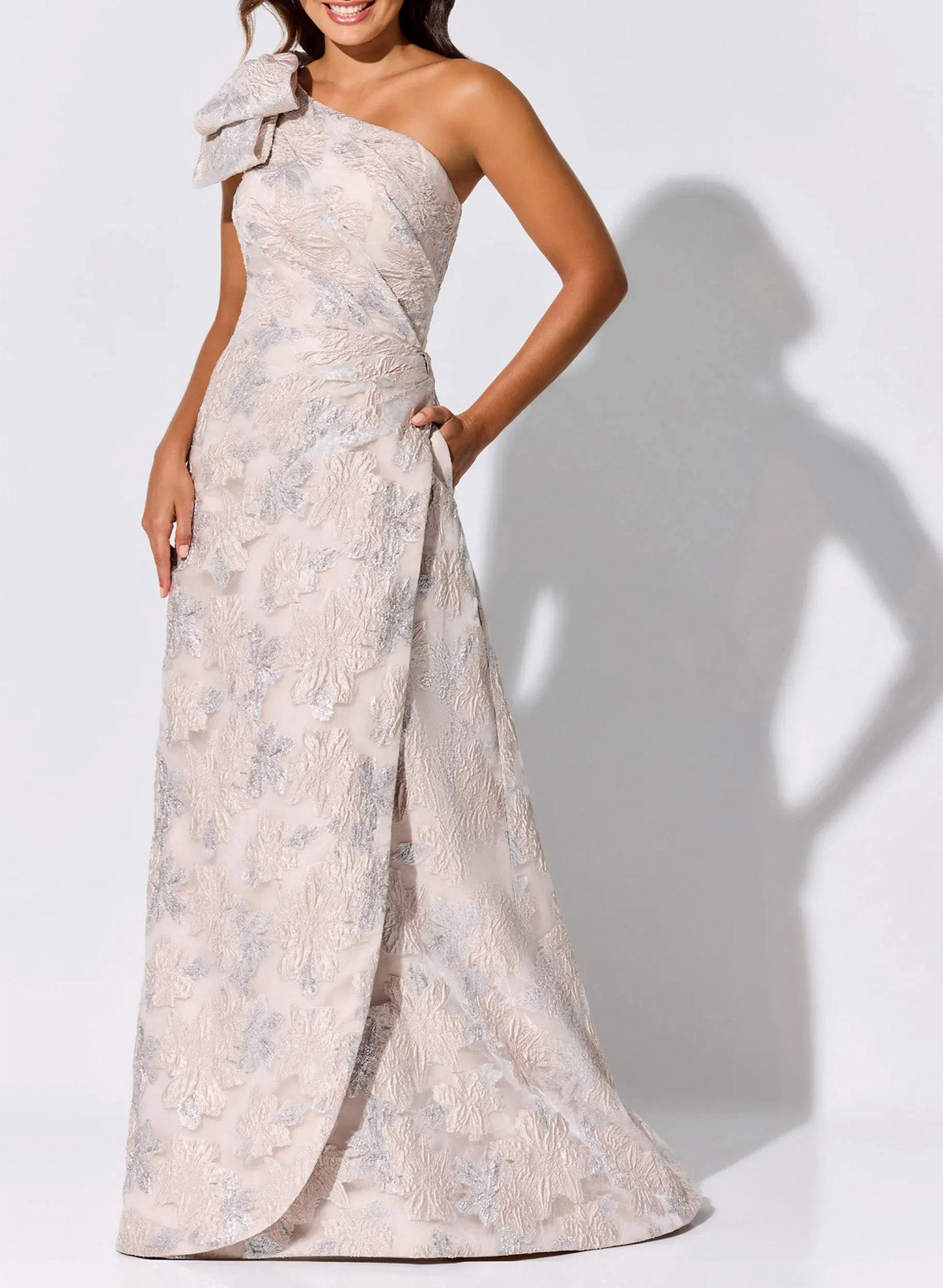 Elegant Bow(s) One-Shoulder Mermaid Sweep Train Jacquard Evening Dresses