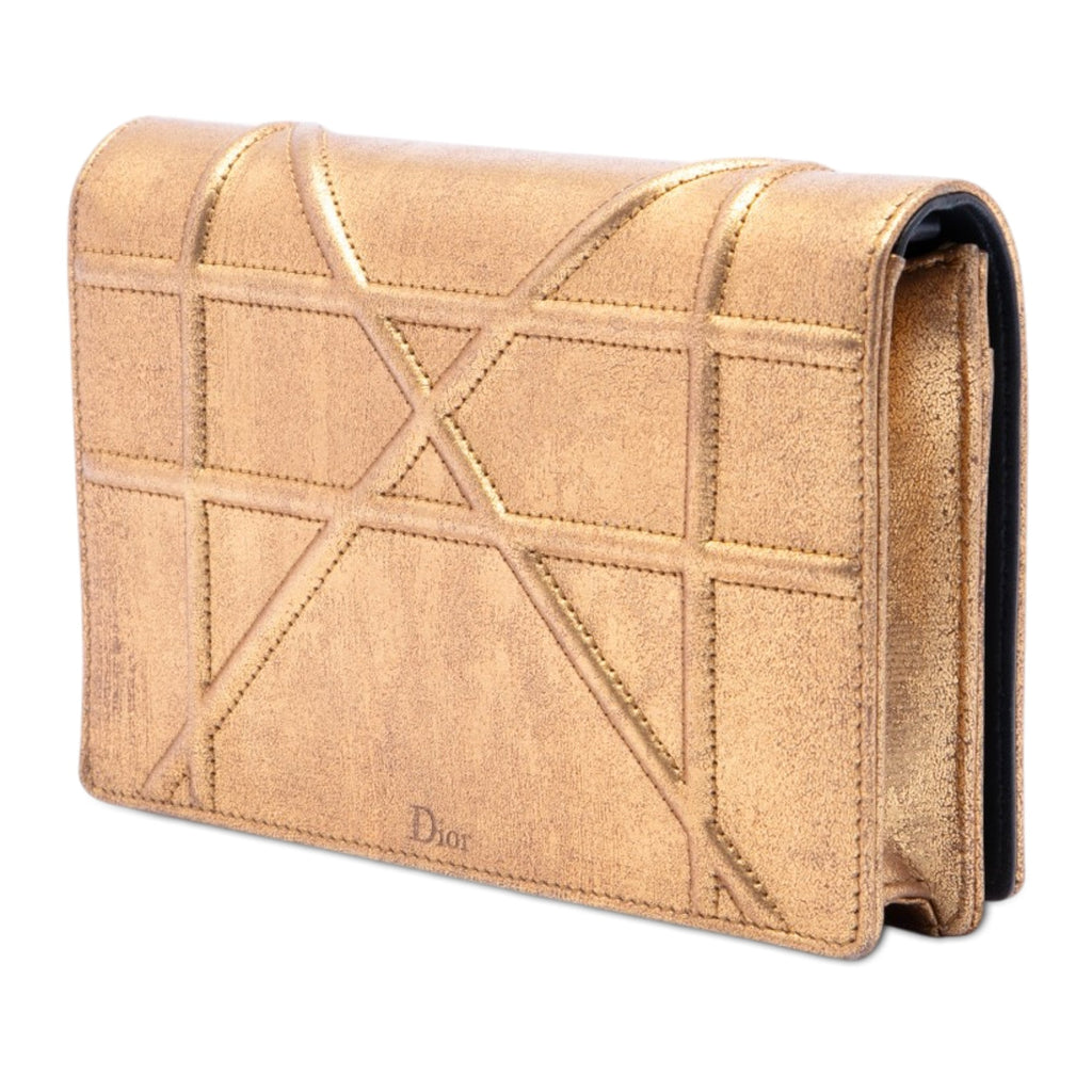 Metallic Calfskin Diorama Wallet on Chain