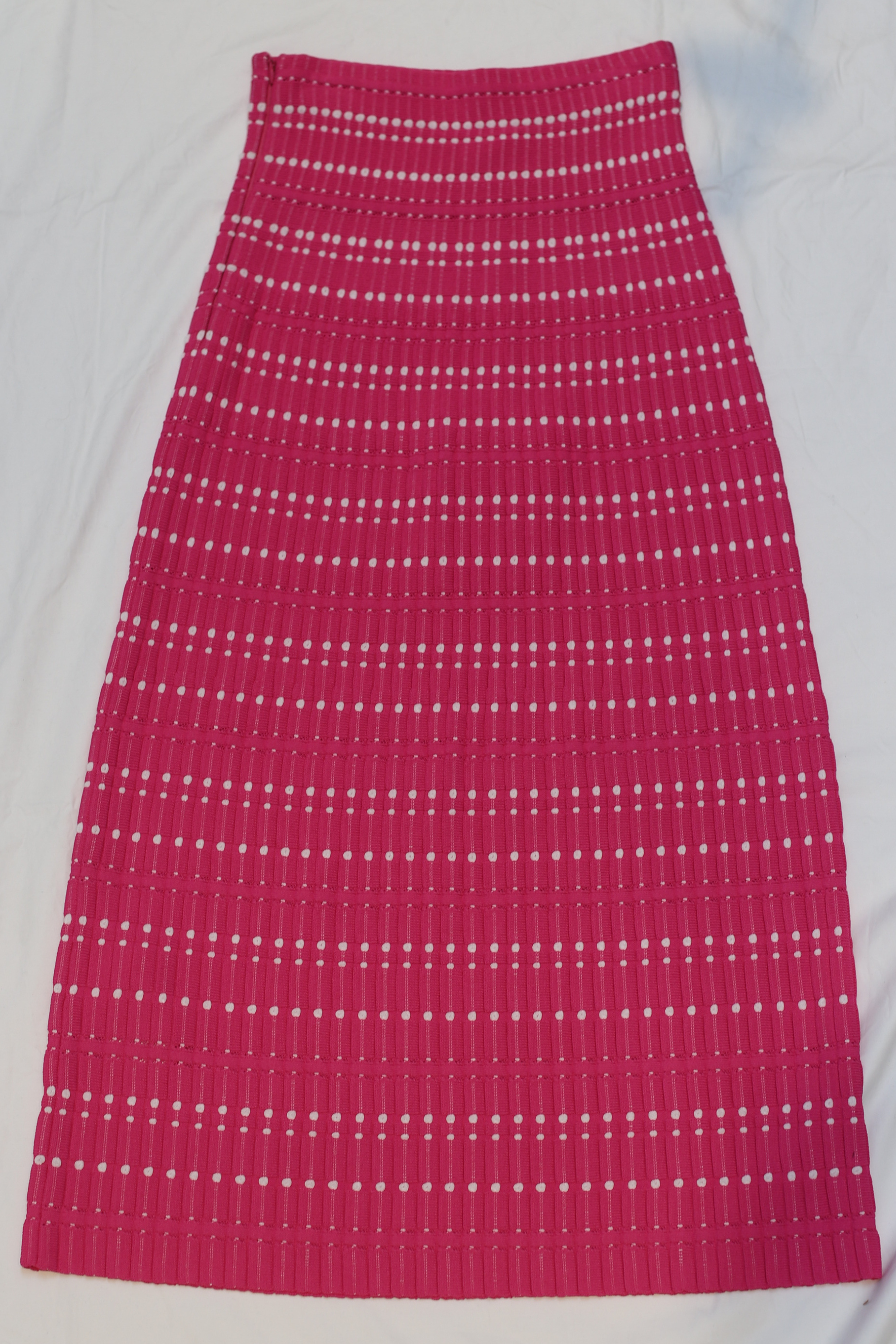 Alexander Mcqueen Offer Geometric Compact-Knit Skirt — Pink