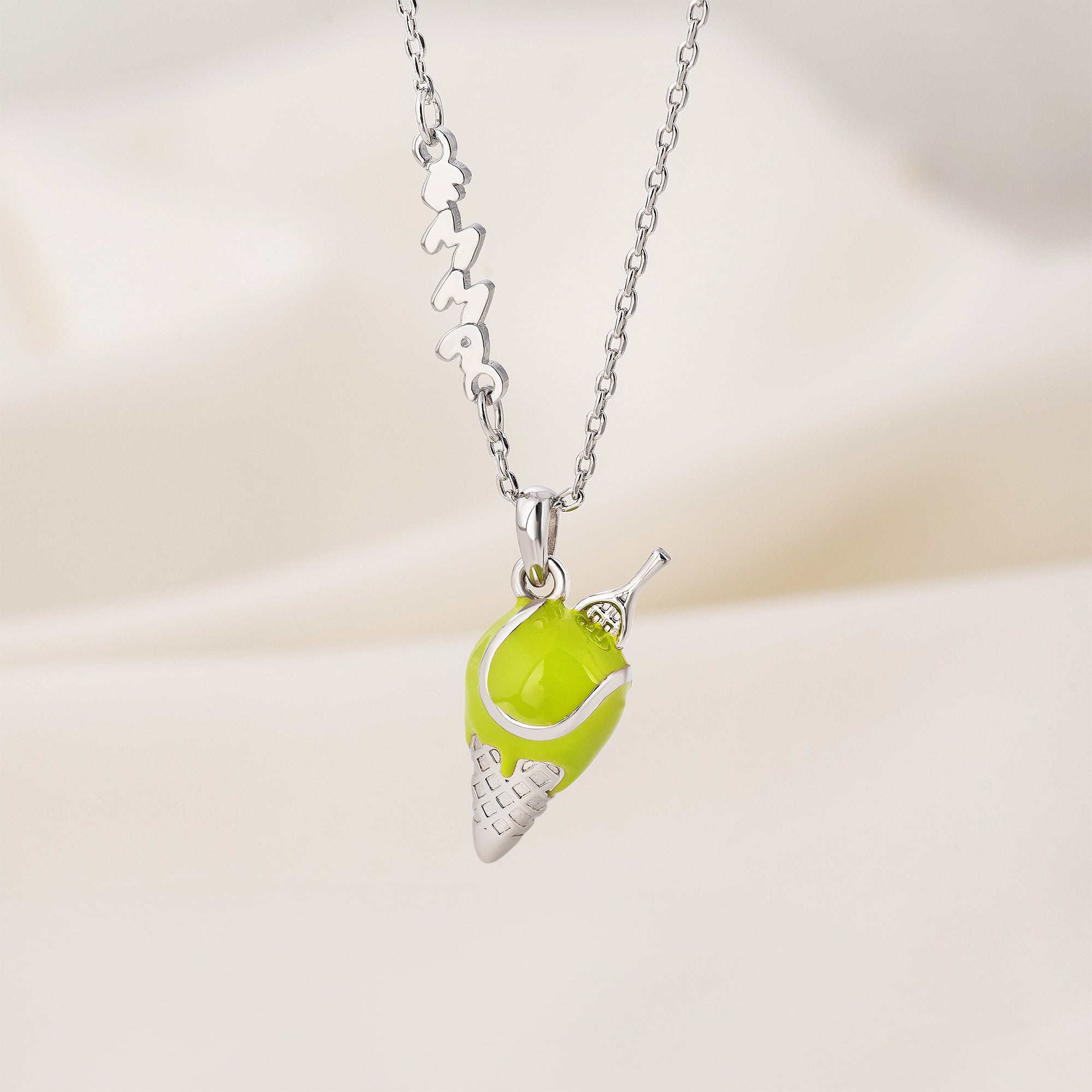 Personalizado helado collar de tenis con burbuja Nombre Charm Deportes Joyería Día del Juego Regalo de cumpleaños para las mujeres amantes del tenis