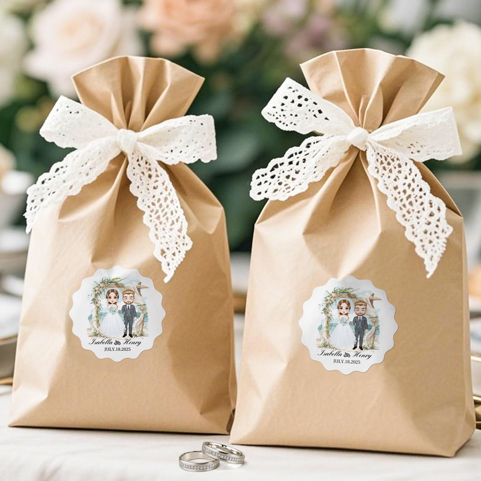 Etiquetas adhesivas personalizadas con el nombre y la fecha de la boda para novios recién casados