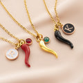 Personalizado Cornicello Lucky Horn Charm Chili Pepper Collar con piedra de nacimiento y la inicial Aniversario Cumpleaños Regalo para mujeres italianas Hombres