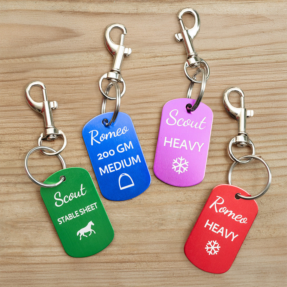 Personalizado Multicolor Herradura Copo de Nieve Icono Nombre ID Caballo Manta Etiqueta con broche de presión Caballo Arnés Decoración Regalo de cumpleaños para los propietarios de caballos
