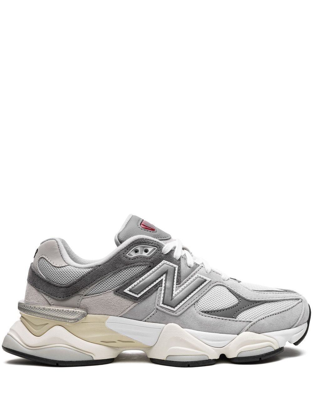 New Balance Sneakers — Grey
