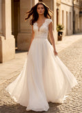 Vintage Boho A-Line Plunge Neck Lace/Chiffon Wedding Dresses With Low Back