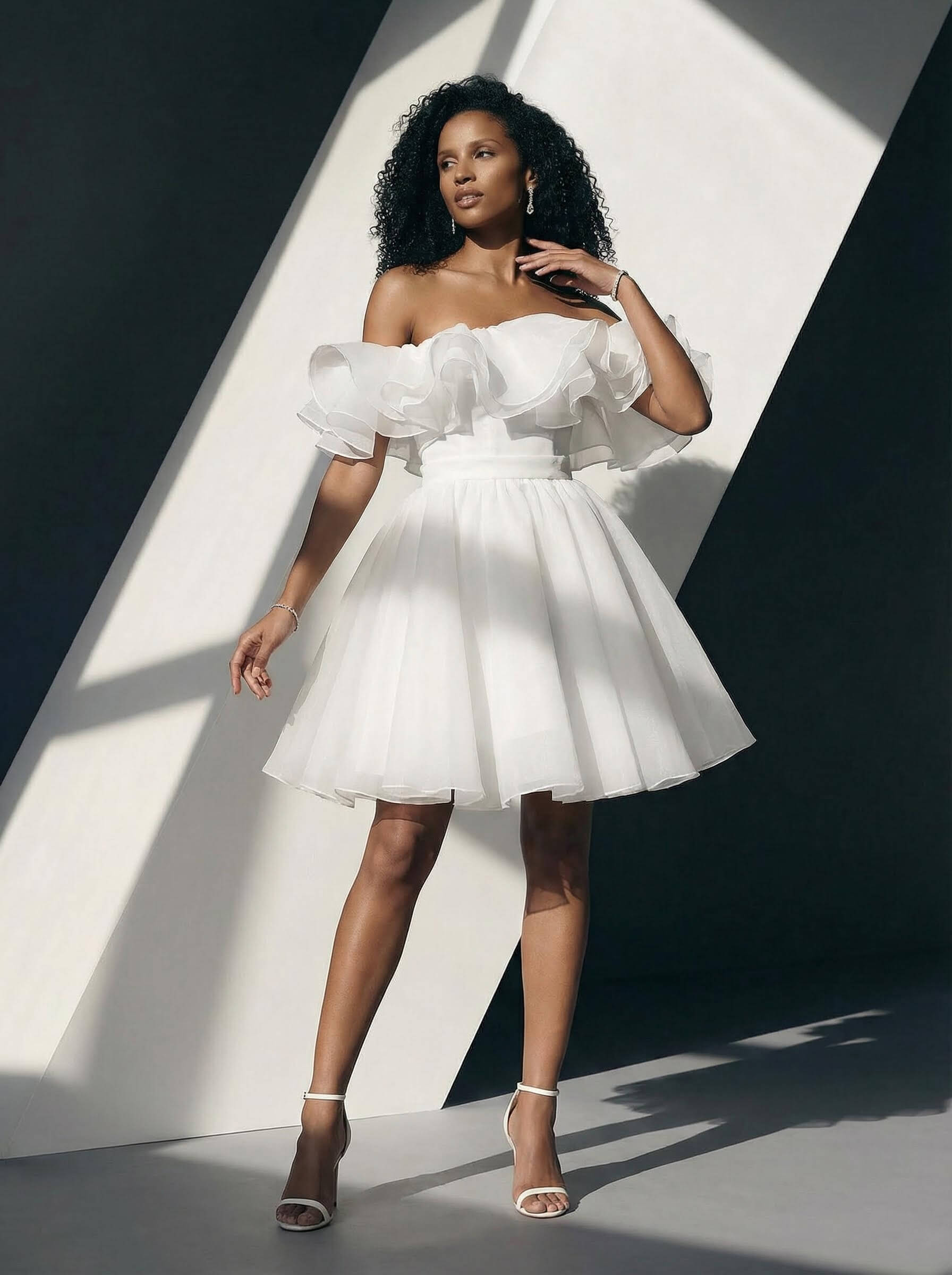 A-Line Off-The-Shoulder Sleeveless Short/Mini Organza Wedding Dresses