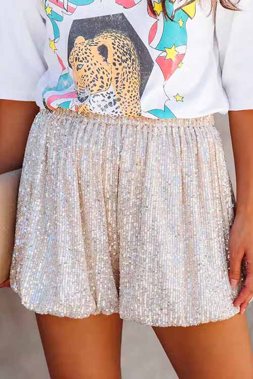 Stylish Elastic Waist Ruched Sequin Shorts
