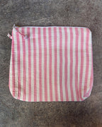 Bolsa de rayas blanco y rosa