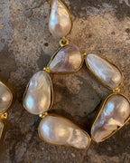 Pendientes de perlas en forma de circulo
