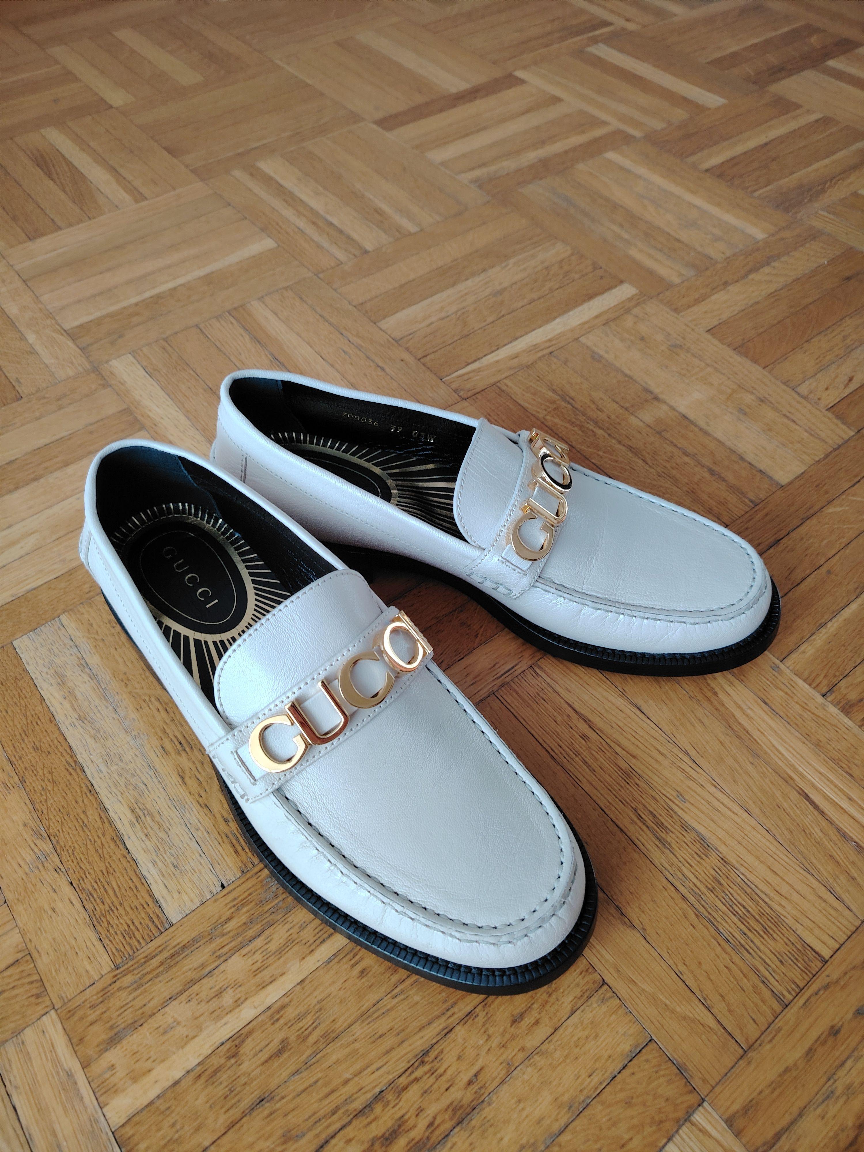 White Leather Logo Plate Loafers