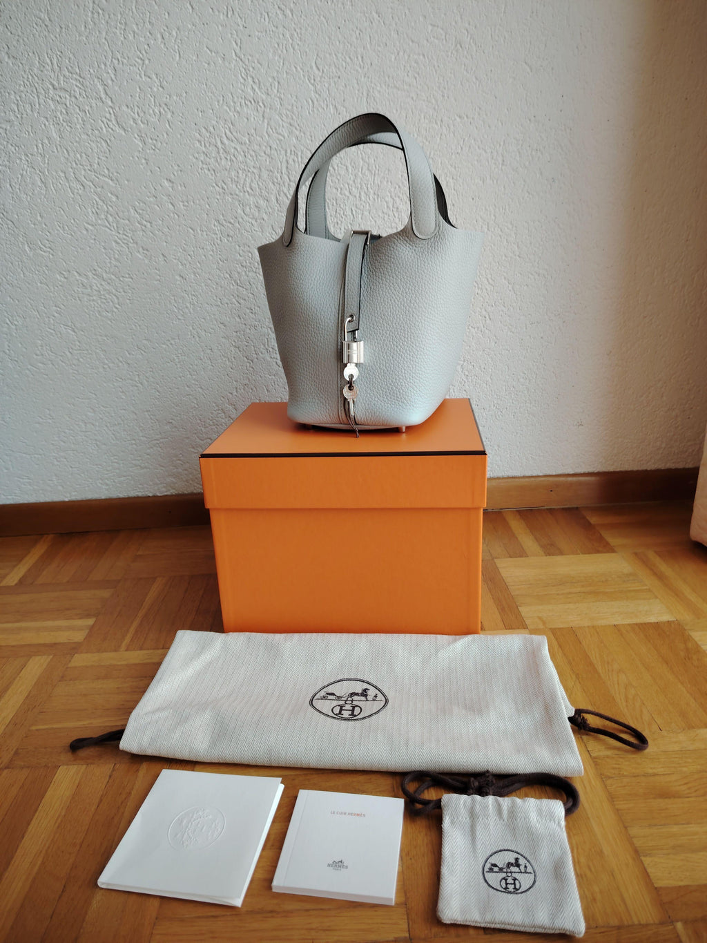 HERMÈS Picotin 18 Lock In Blue Pale