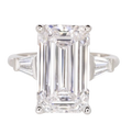 Verde 8ct IGI Certified Emerald Cut Lab-grown Diamond Ring