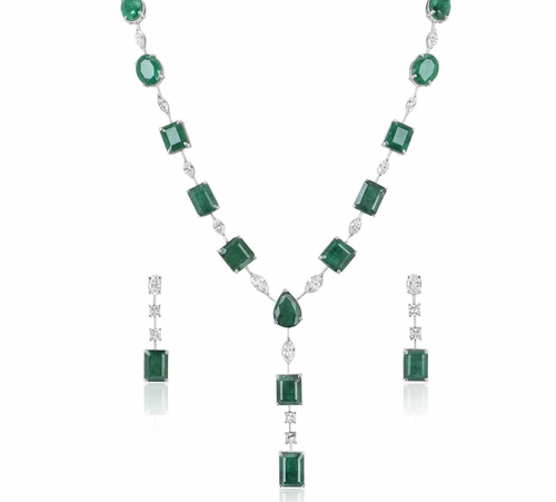 18ct white gold, diamond & emerald jewellery suite