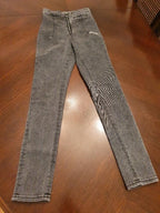Off-White Ring-Zip Skinny Jeans.