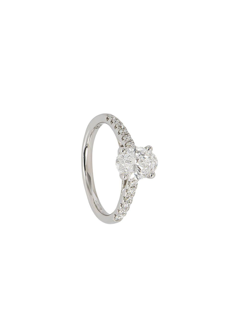 18ct white gold & diamond oval-cut ring 50.5EU