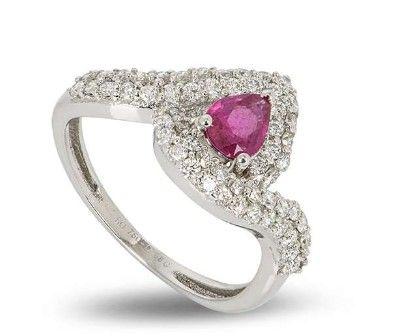 18ct White Gold Diamond & Ruby Ring - Size 52.5