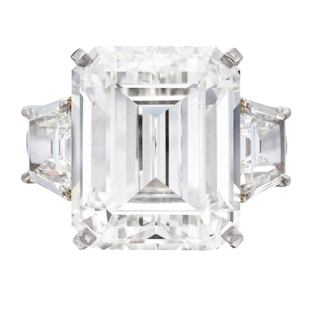 Verde 5ct IGI Certified Lab Grown VS Emerald Cut Diamond Ring