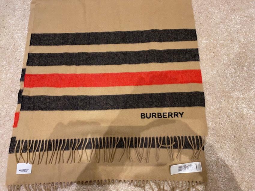 Burberry Archive Beige Cashmere Fringed Scarf