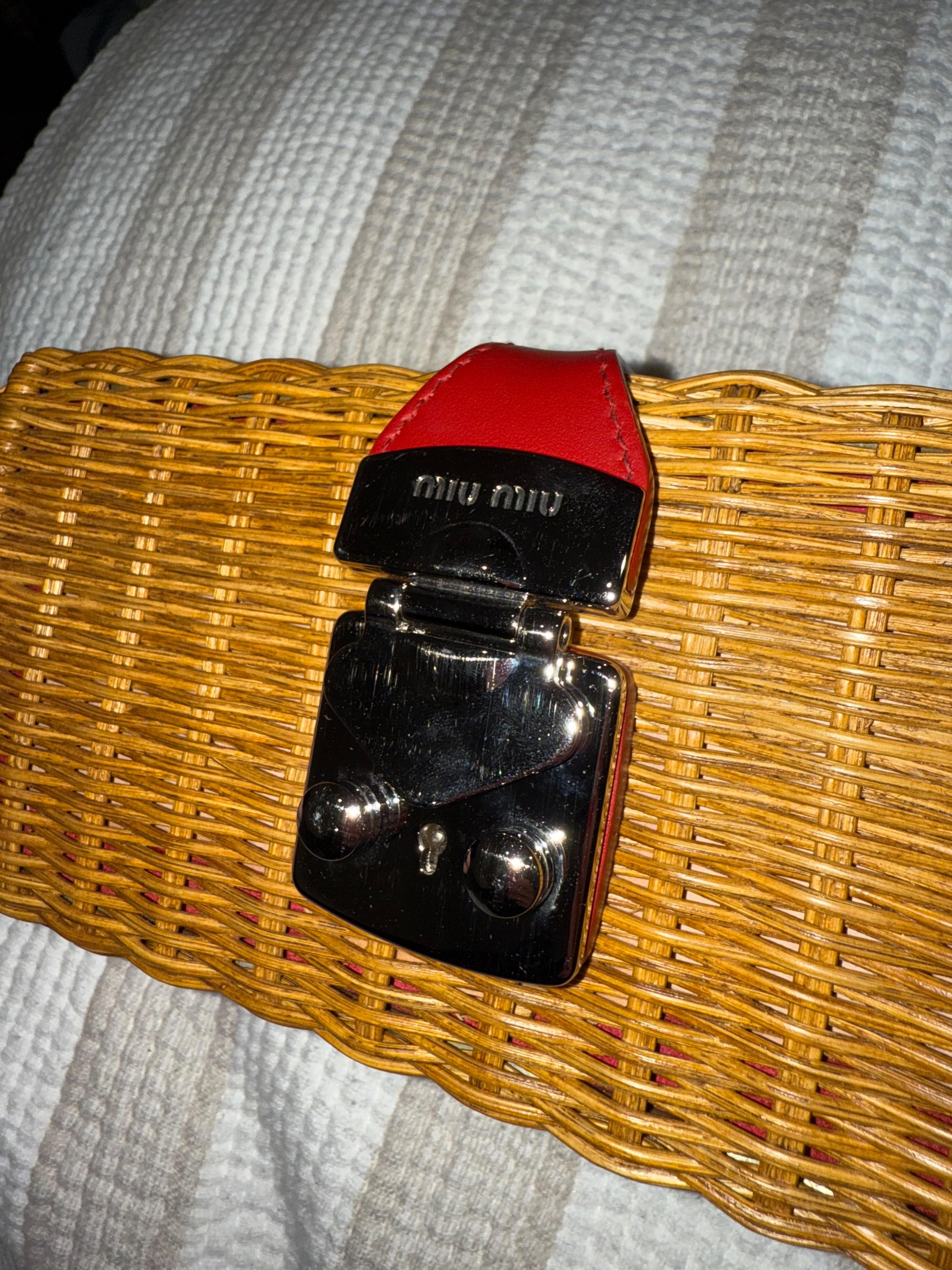 Miu Miu Raffia Clutch - NO STRAP