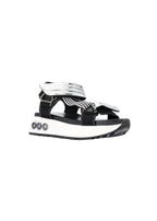 Metallic NKP3 Sandal Sneaker