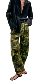 Curved Barrel Leg Classic Shon Pants