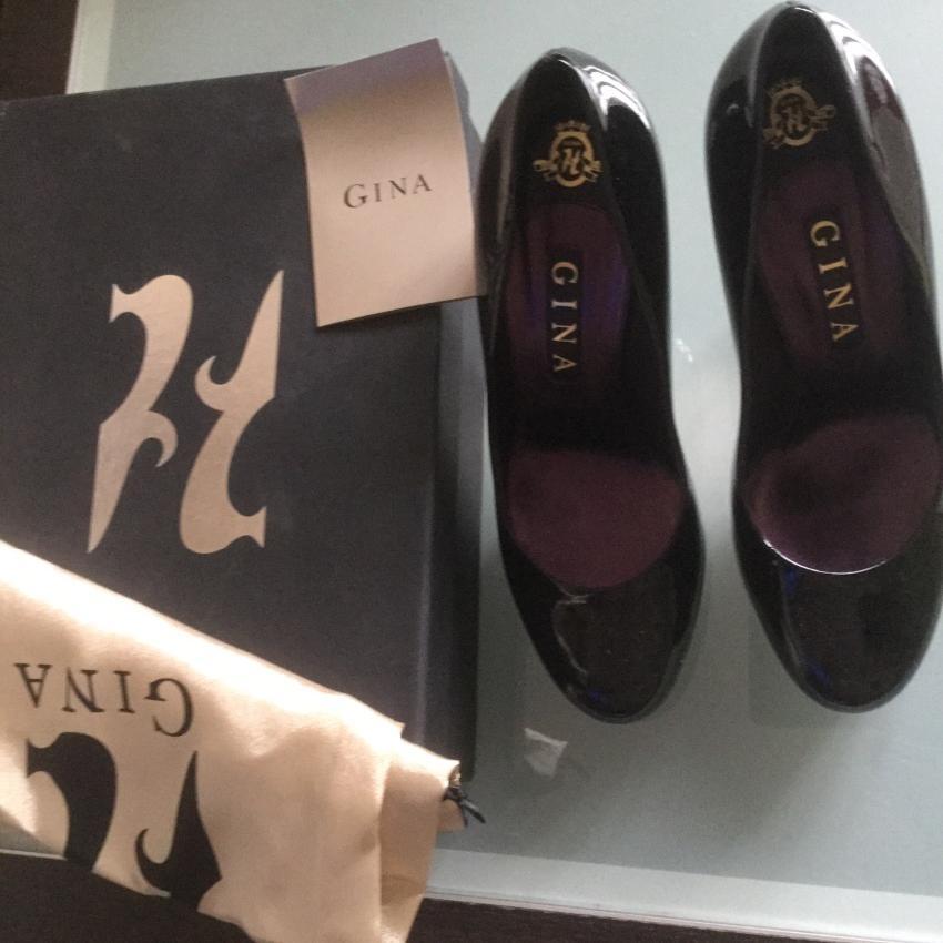 Gina Pumps - UK 7 - Black