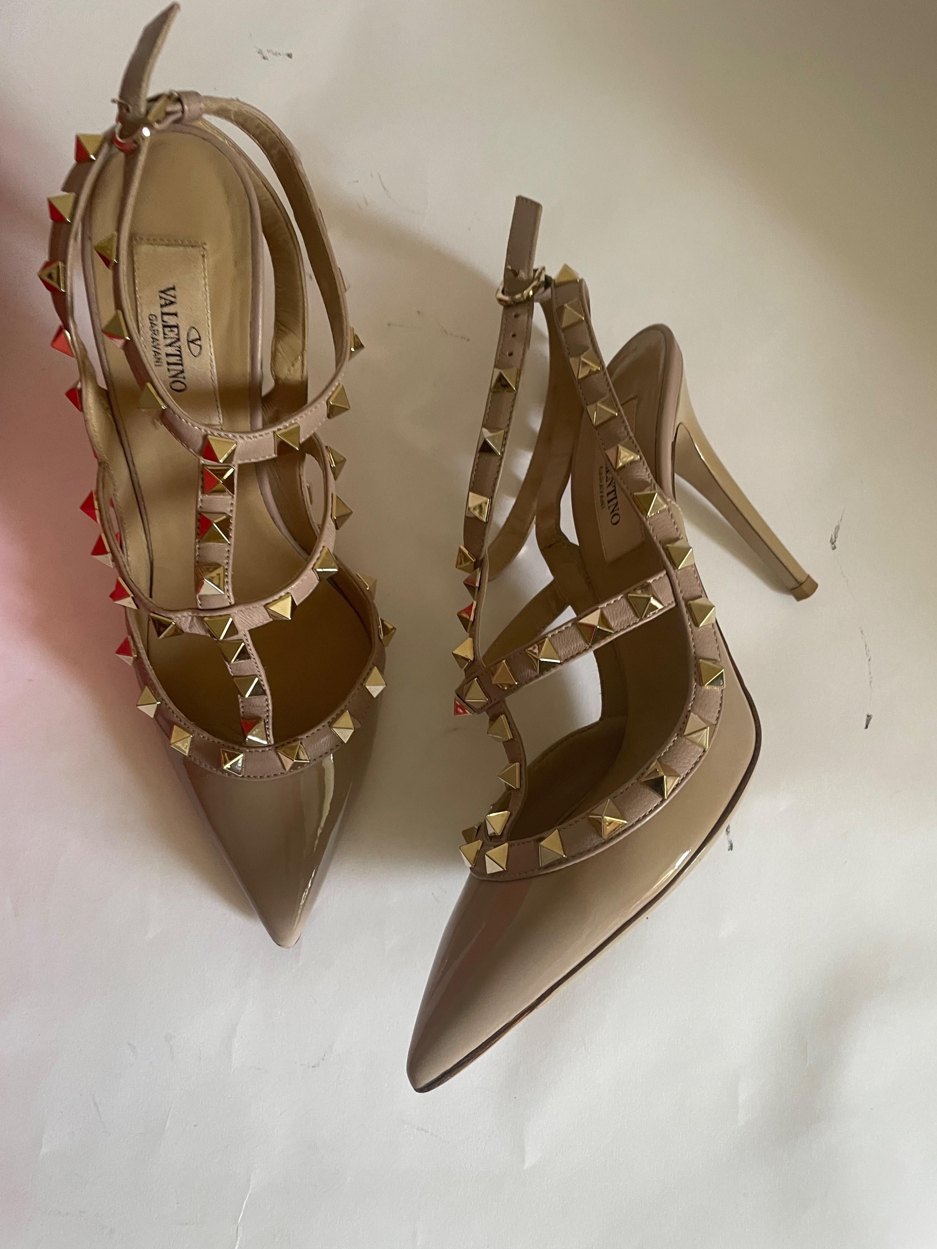 Patent Leather Rockstud Caged 100 Pumps