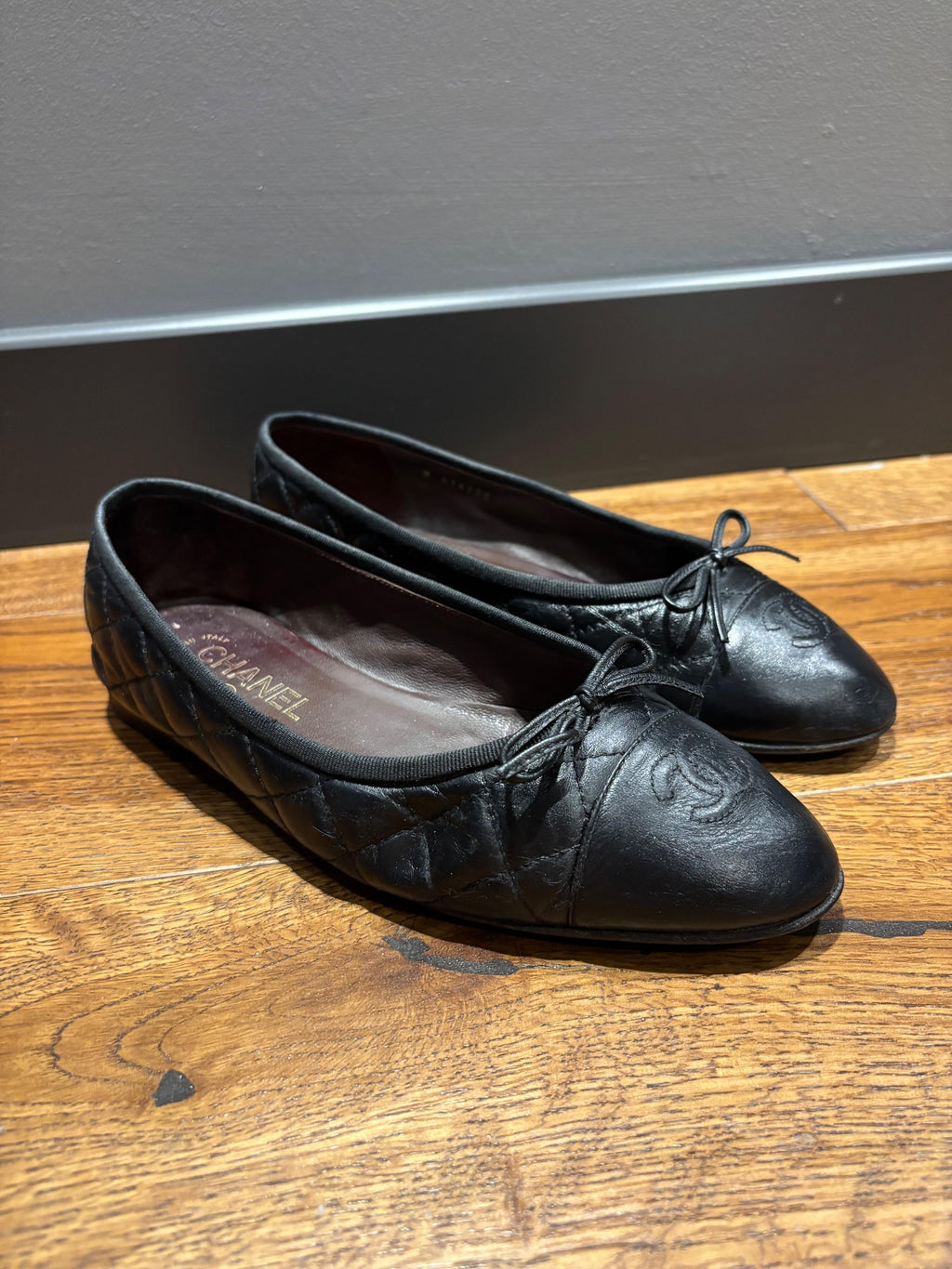 Chanel Black Leather Ballet Flats