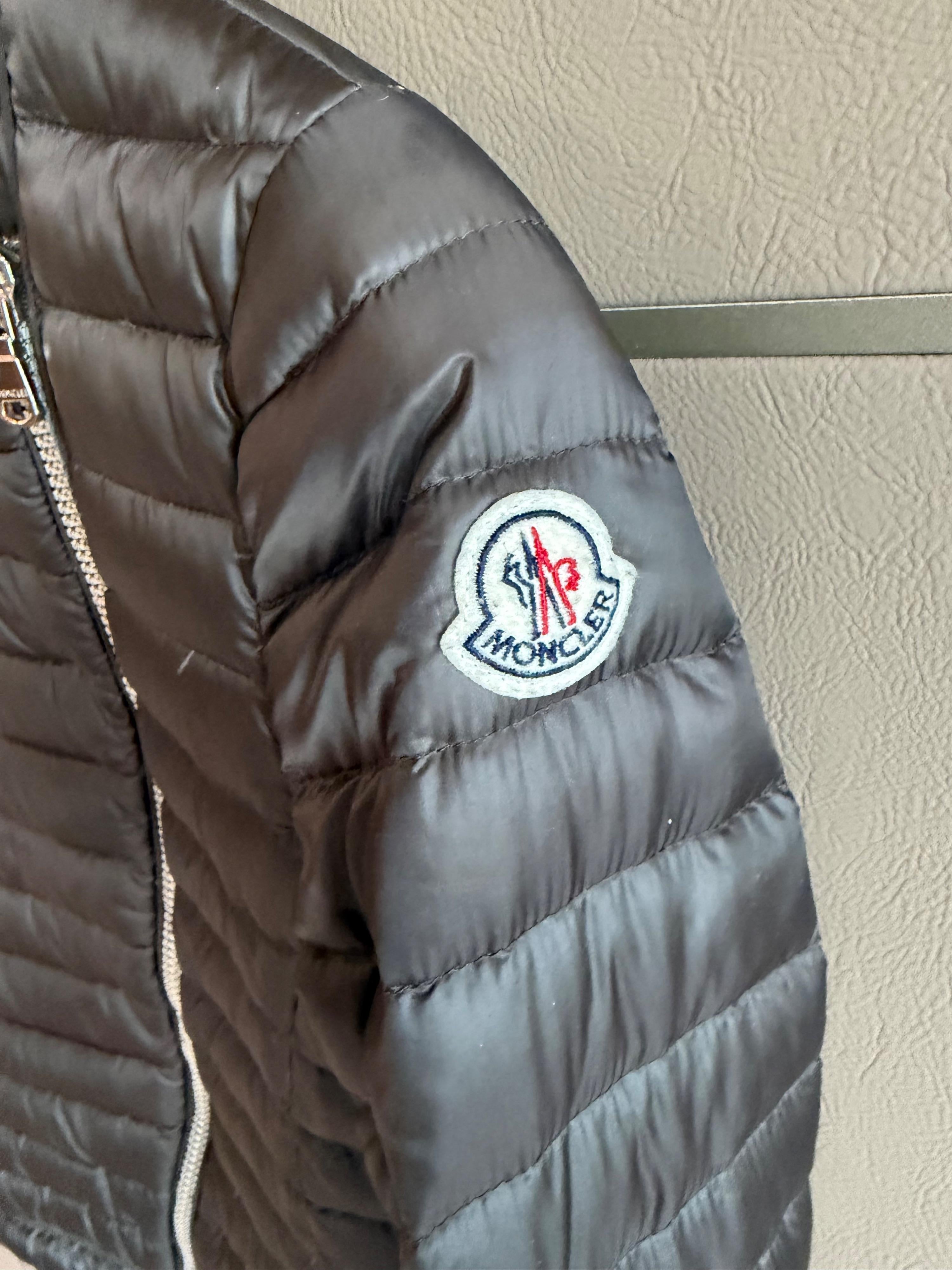 Moncler Lightweight Quilted Military Green jacket