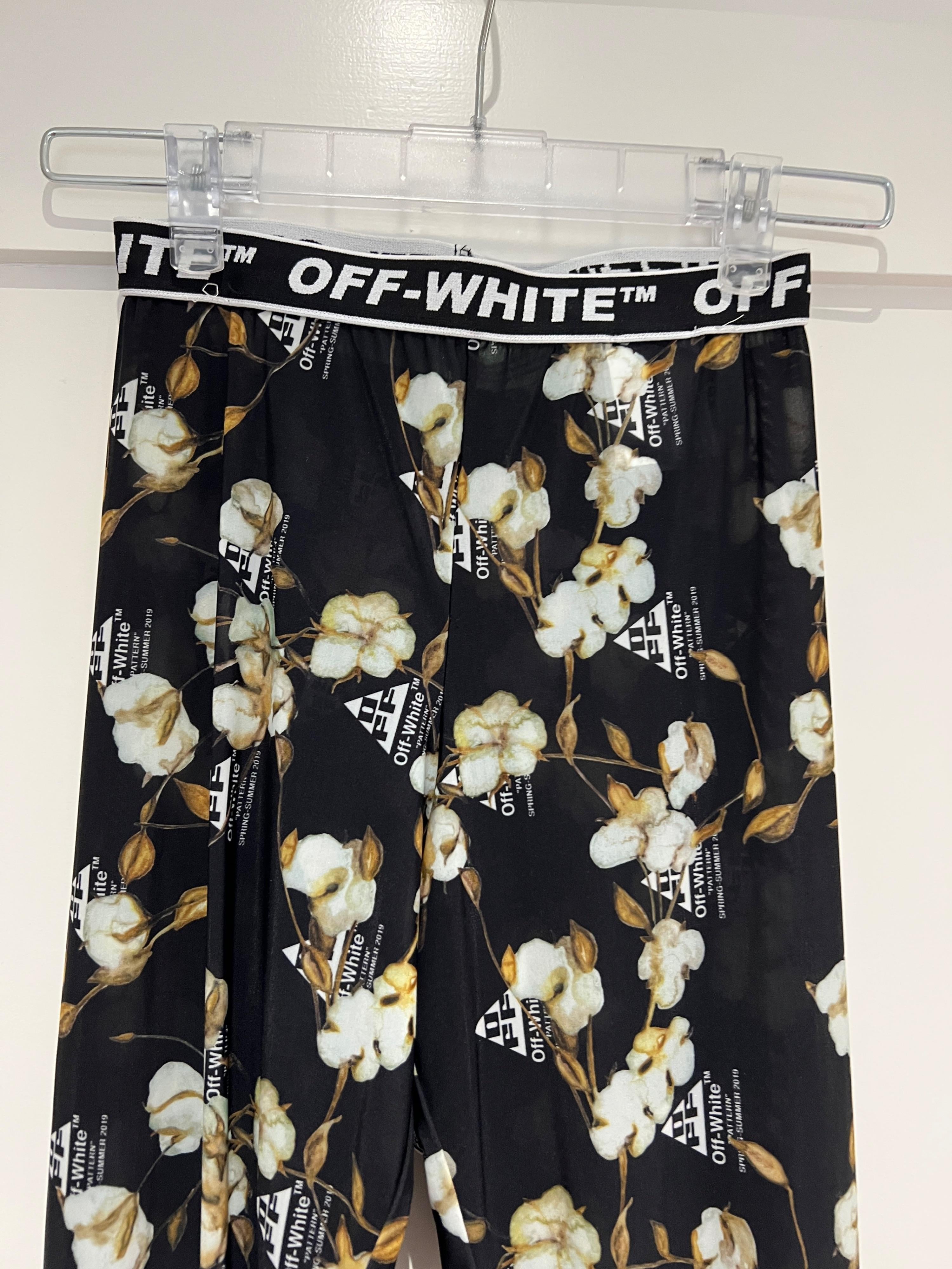 Floral Logo Print Leggings