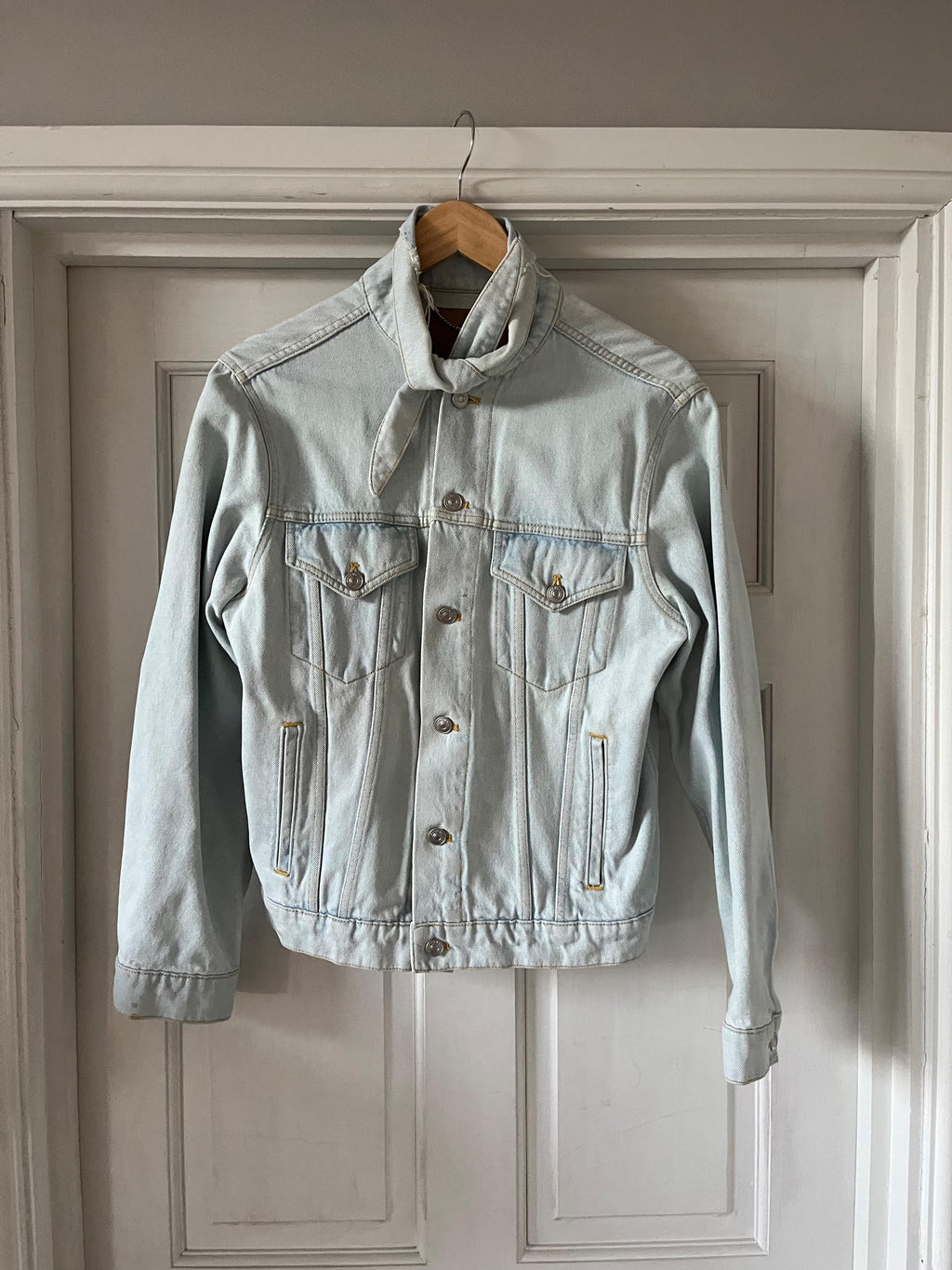 Scarf Frayed Denim Jacket