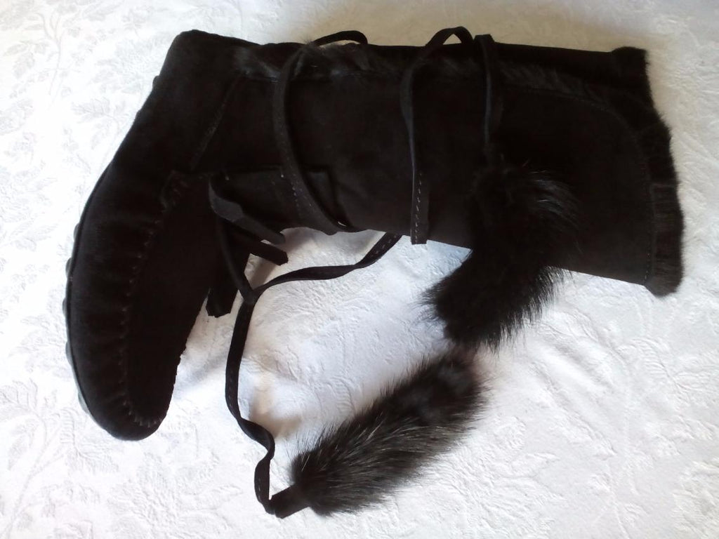 YVES SAINT LAURENT  Anckle boots in suede with fur