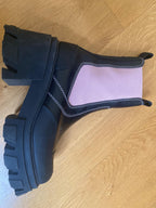 Contrast Stitch Platform Chelsea Boots